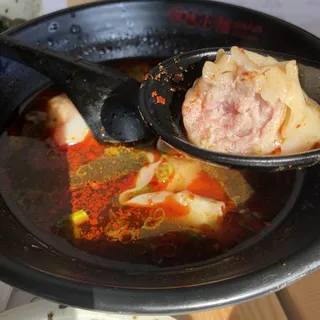 (Mild Spicy) Hot & Sour Soup Chao Shou (6 Pieces)