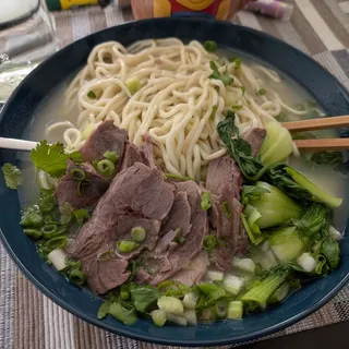 Clear Broth Beef Noodles