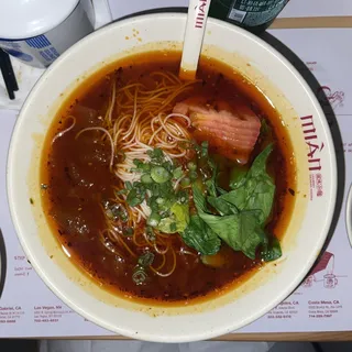 (Mild Spicy) Huaxing Fried Egg Noodles (Veg)