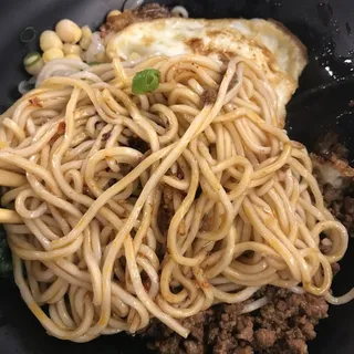 Zajiang Noodles with Peas