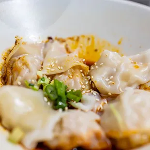Chili Oil Wonton / 红油抄手 ($6/6颗)
