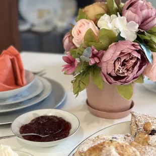 Mia's Bake Shop & Tea Room