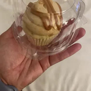 Salted Caramel Cupcake