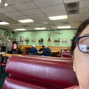 sushi and sashimi, interior