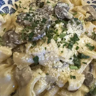 RIGATONI AL FUNGHI V