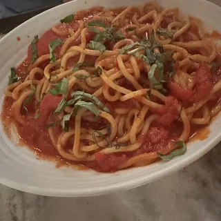 VIKTORIA'S SPAGHETTI POMODORO V