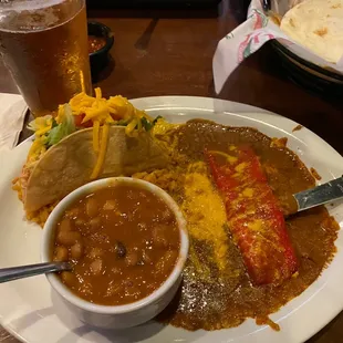Combination plate and Modelo Especial