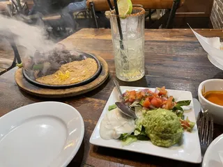 Campuzano Mexican Food