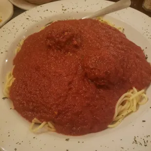 Spaghetti and meatballs