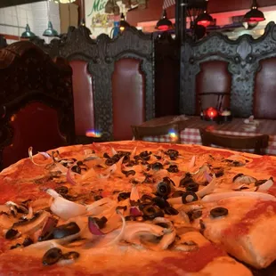 Veggie House Pizza (Large) - not much flavor