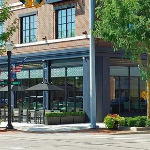 the front of the hotel