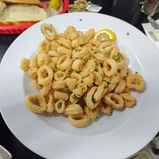 Is fried calamod and pasta Bolognese out of this world