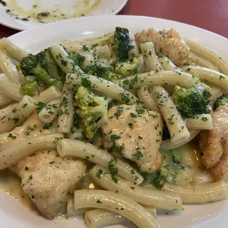Chicken Ziti and Broccoli