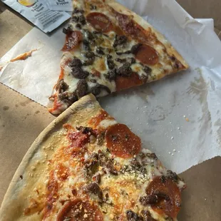 The Hungry Man - steak, ground beef & beef pepperoni