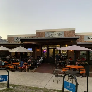 View of eatery from outside