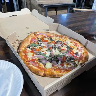 The pizza!
