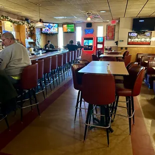 Michael's Bar &amp; Grille