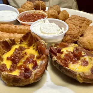 Combo Platter Appetizer of 2 potato skins, 2 mozzarella sticks, 2 chicken tenders and breaded mushrooms