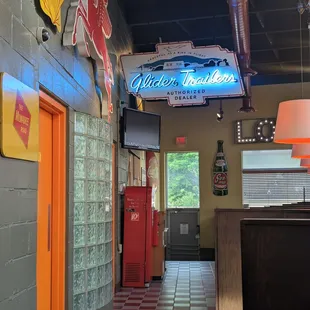 Cute retro ice cream place