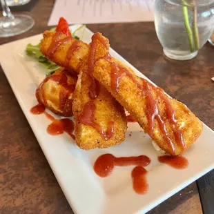 Fried Brie appetizer-just okay.