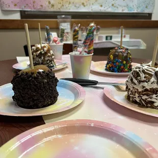 caramel apple chocolate chip, rocky road, m&amp;m and turtle