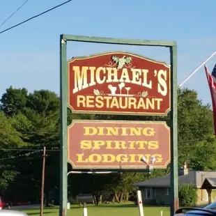 a sign for the restaurant