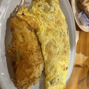 Omelette with green chilies, and cottage cheese.