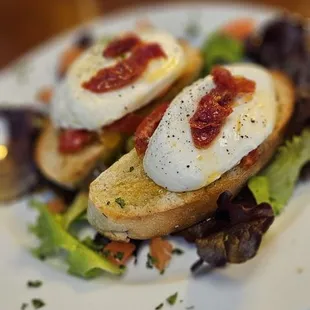 Burrata with Buffalo Mozzarella Cheese