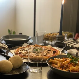 2rolls, 12" Funghi Pizza, Rigatoni Bolognese