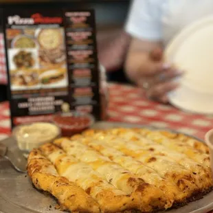 Garlic cheese bread