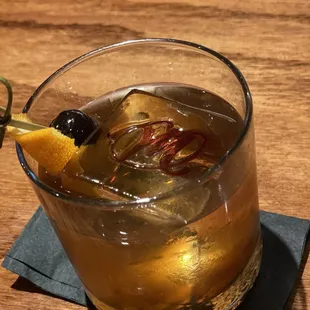 oysters and mussels, drink