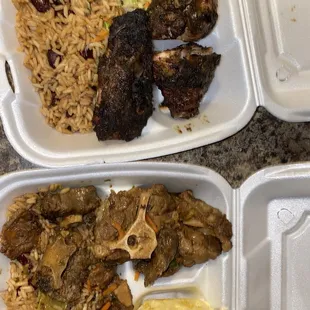 Jerk chicken, jerk wings, oxtail, rice n beans, cabbage and Mac n cheese! All of it is SO amazing!