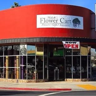 Now Open!! Michelle's Flower Cart