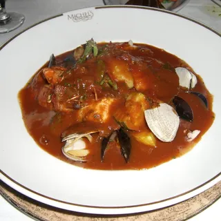 Island Seafood Cioppino