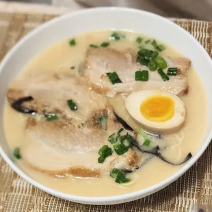 Reg tonkatsu ramen