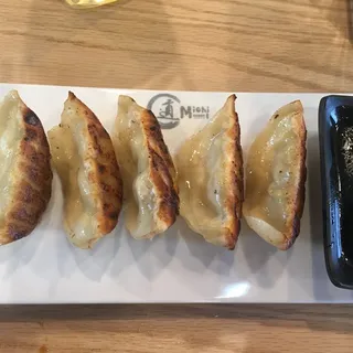 Gyoza