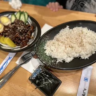 Braised Pork Rice Bowl (meat and rice separated)
