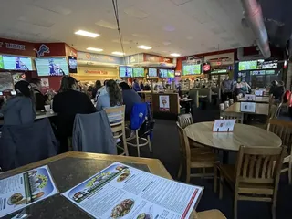 Coach's Corner Bar & Grill