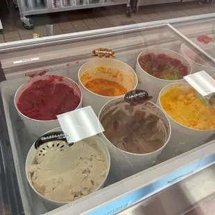 My pitaya (dragonfruit) is upper left and the piña colada is bottom right.