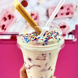 Fresas con crema (fresh strawberries and cream)