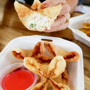 Crab rangoon.