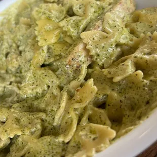 Creamy Pesto Pasta