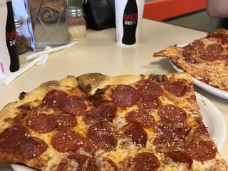 Tonti's Pizzeria