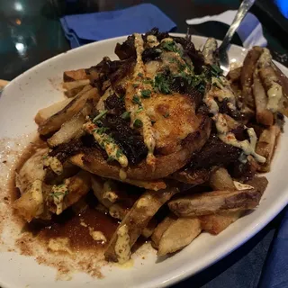 SHORT RIB POUTINE