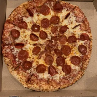 Large pepperoni pizza. My favorite downriver pizza joint.