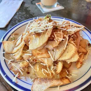 a plate of potato wedges