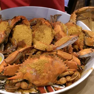 All you can eat crabs... Takes too long to come out