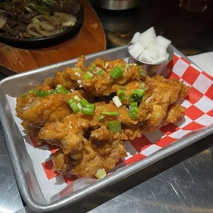fried chicken wings, poultry, chicken wings, bbq chicken, bbq wings, chicken wings and fried chicken, fried chicken, food, chicken