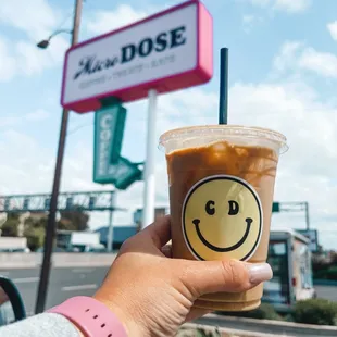 Love their signage and cups!