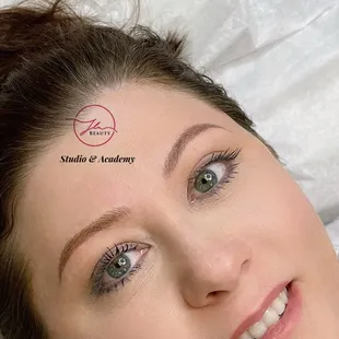 Microblading with light shading
